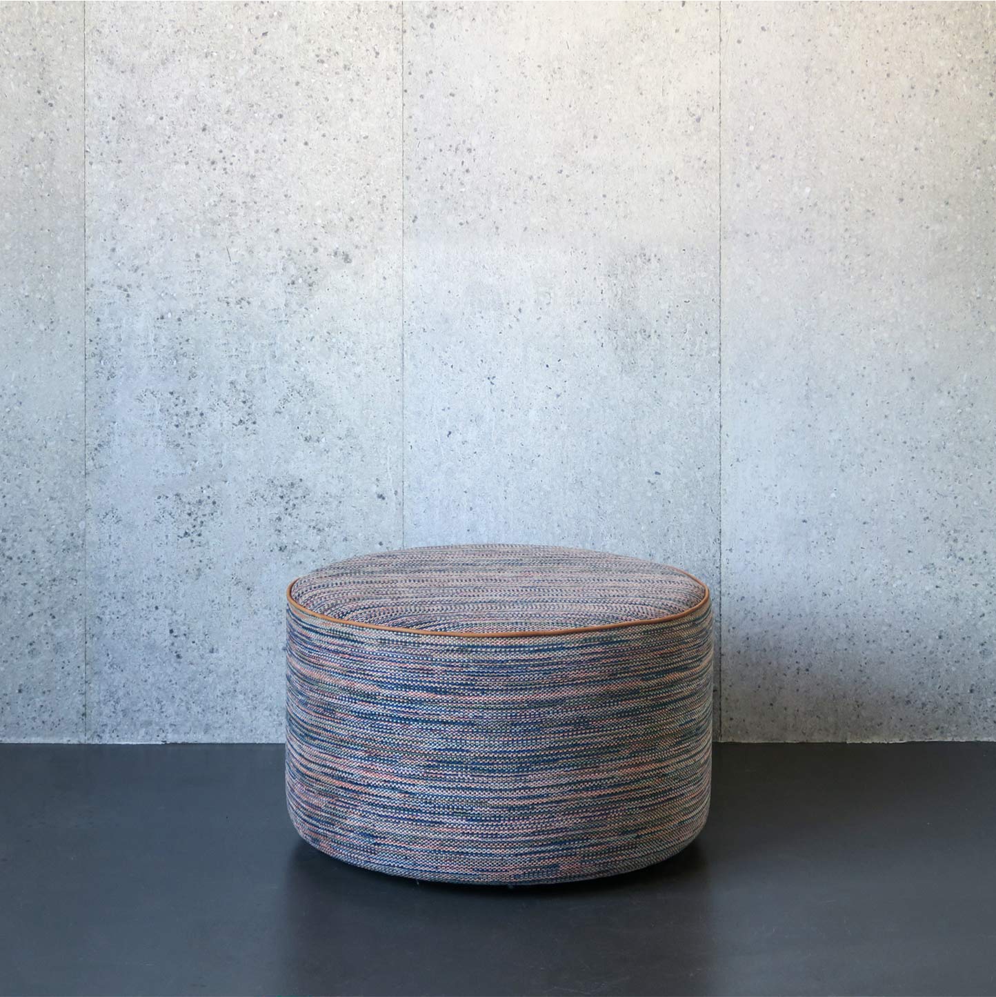 south-africa-pink-pouf-scott-leader-finish
